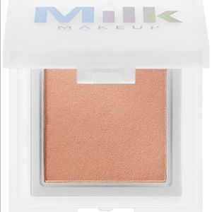 NIB Milk Holographic Highlighting Powder, Mars